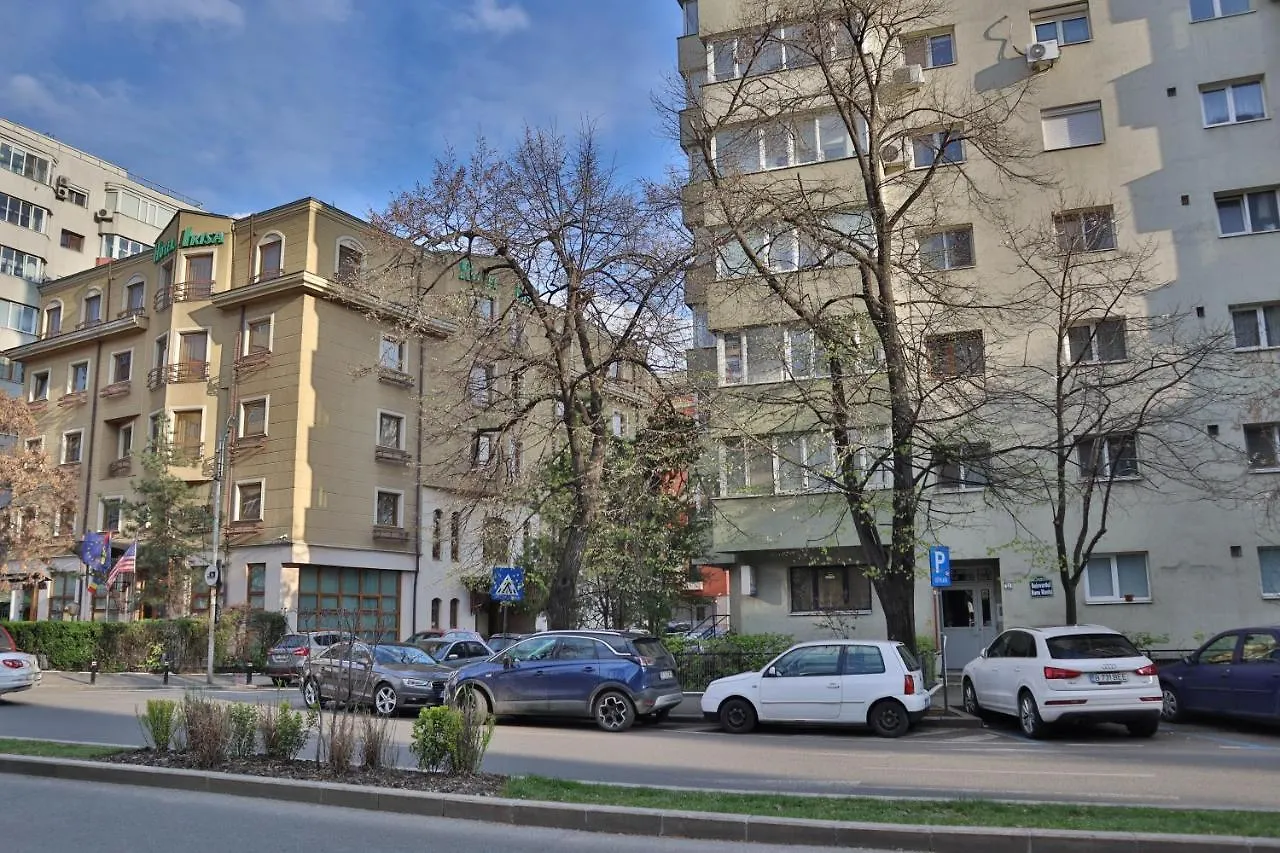 Oak Apartment - Piata Victoriei Bucharest