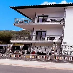 House Anna Houhlia , Vourvourou Grecia