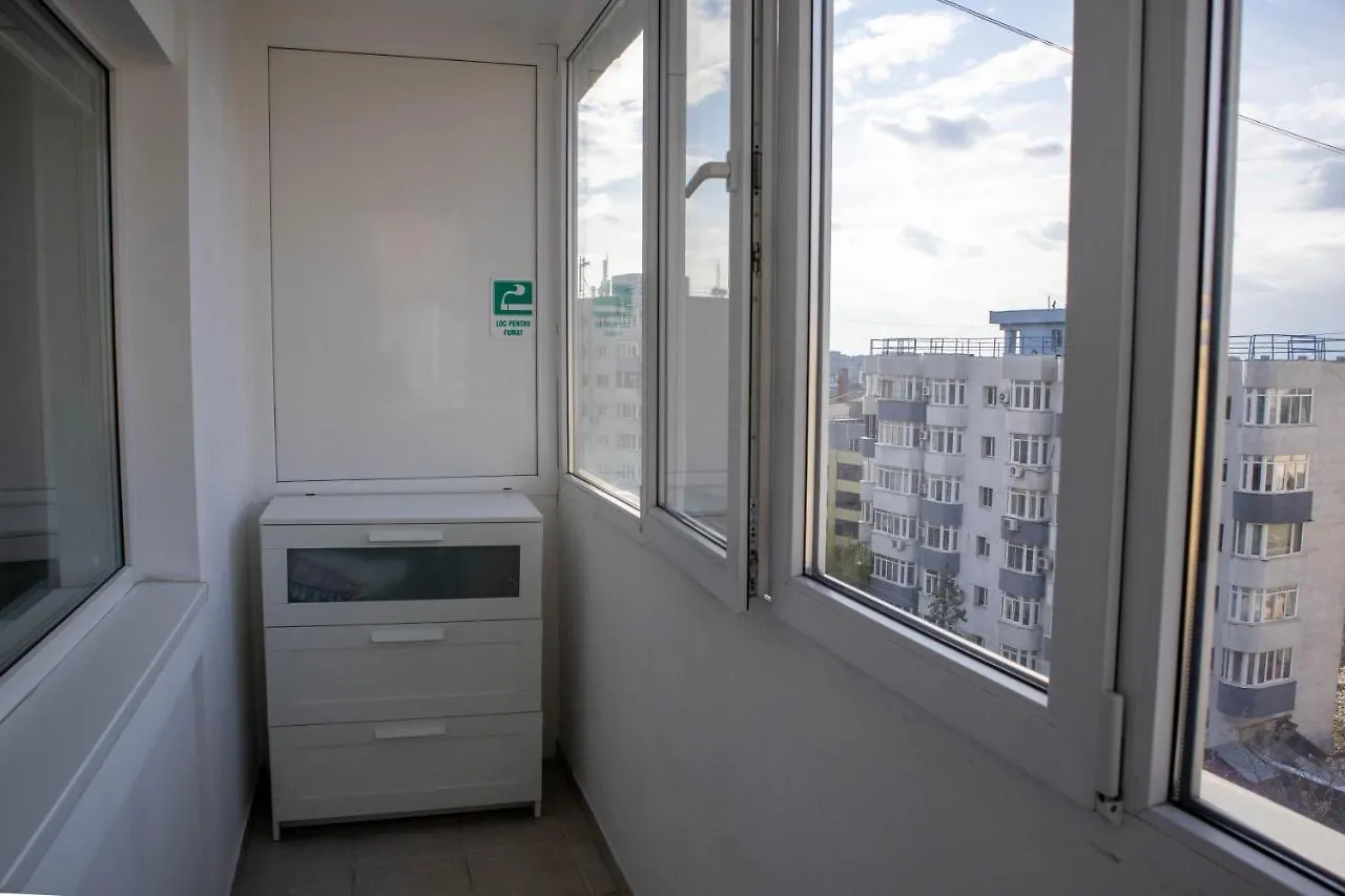 Oak Apartment - Piata Victoriei Bucharest